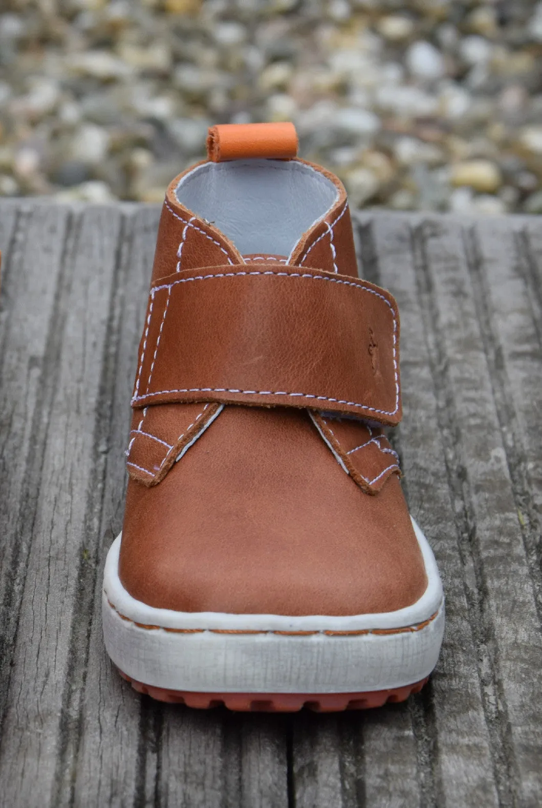 (2470-13 / 2489-13) Brown Velcro Trainers