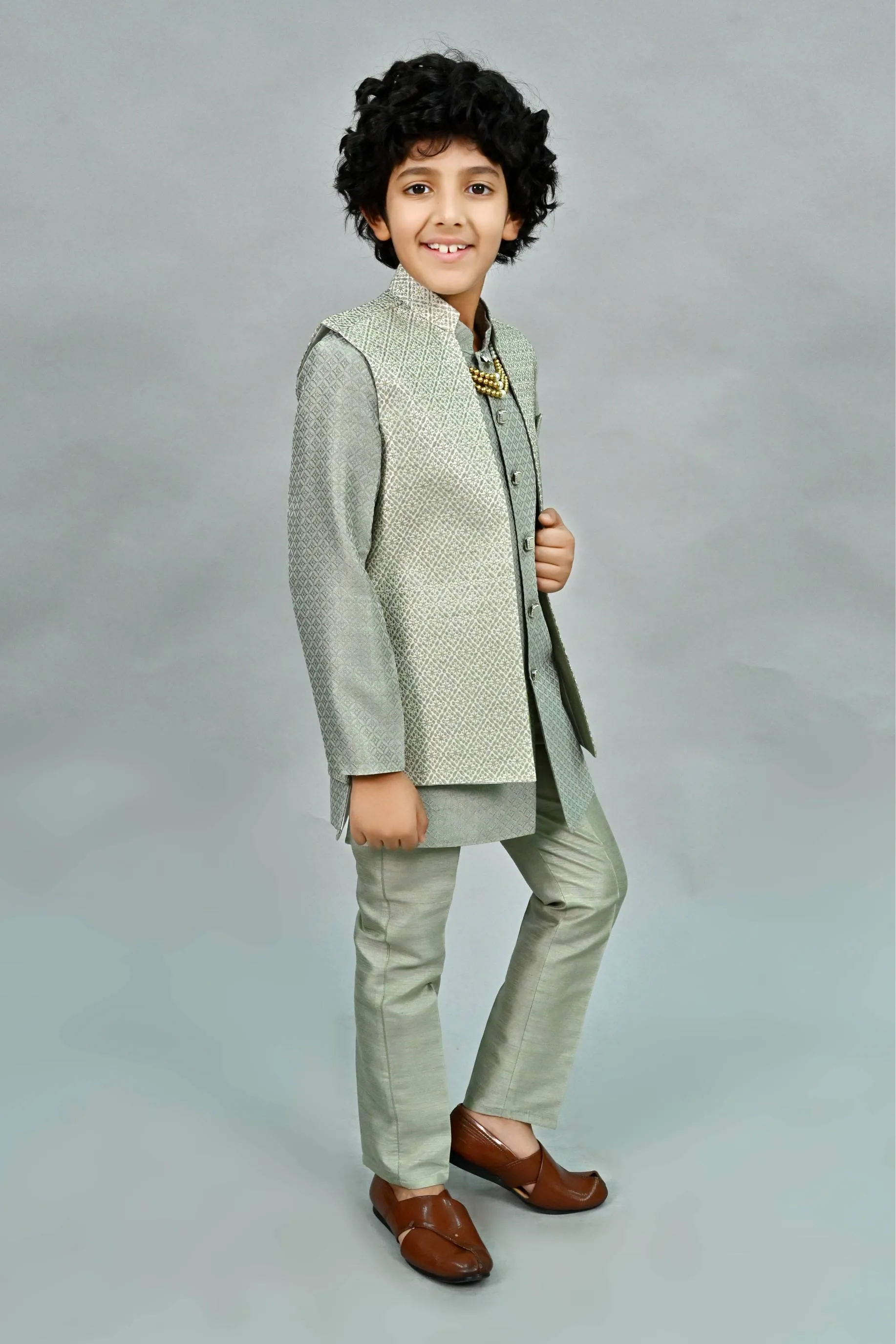 Ahhaaaa Kids Thread Zari Work Indo-Western Kurta, Pajama and Waistcoat for Boys