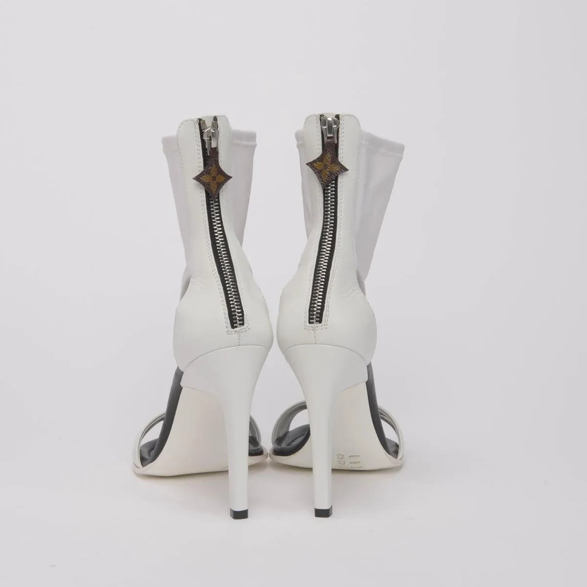 Louis Vuitton White Iconic Sandals 39